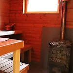 Metsamajake Hubert Sauna Ja Mullivanniga Looduse Keskel 公寓