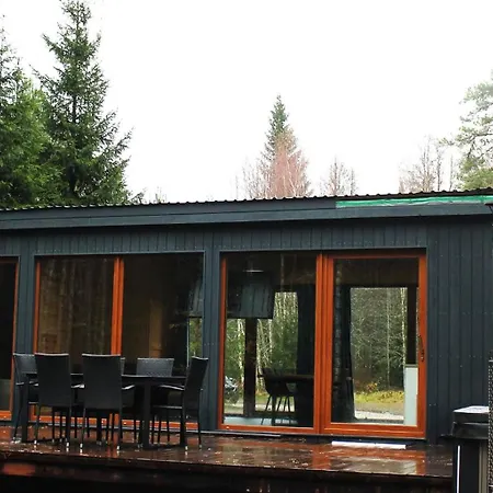Metsamajake Hubert Sauna Ja Mullivanniga Looduse Keskel *